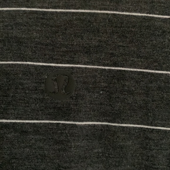 Lululemon long sleeve stripped top - Picture 4 of 4
